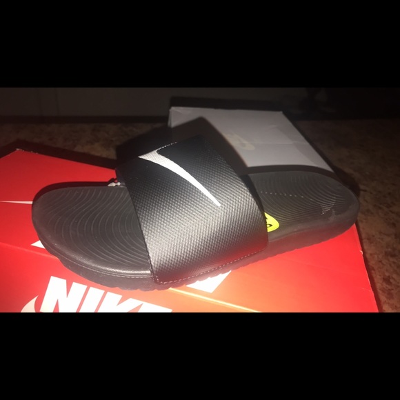 Nike flip - Picture 2 of 2